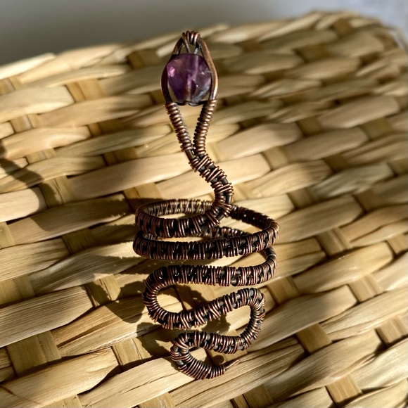 Handcrafted Copper + Amethyst Serpent / Snake Ring - Sz 7 - Picture 4 of 5